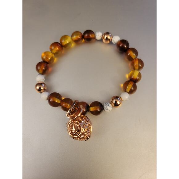 LISA HOFFMAN FINE FRAGRANCE JEWELRY BRACELET - Picture 2 of 3